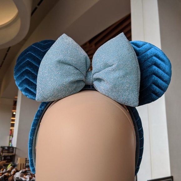 Azule Blue Minnie Ears - Picture 2 of 6